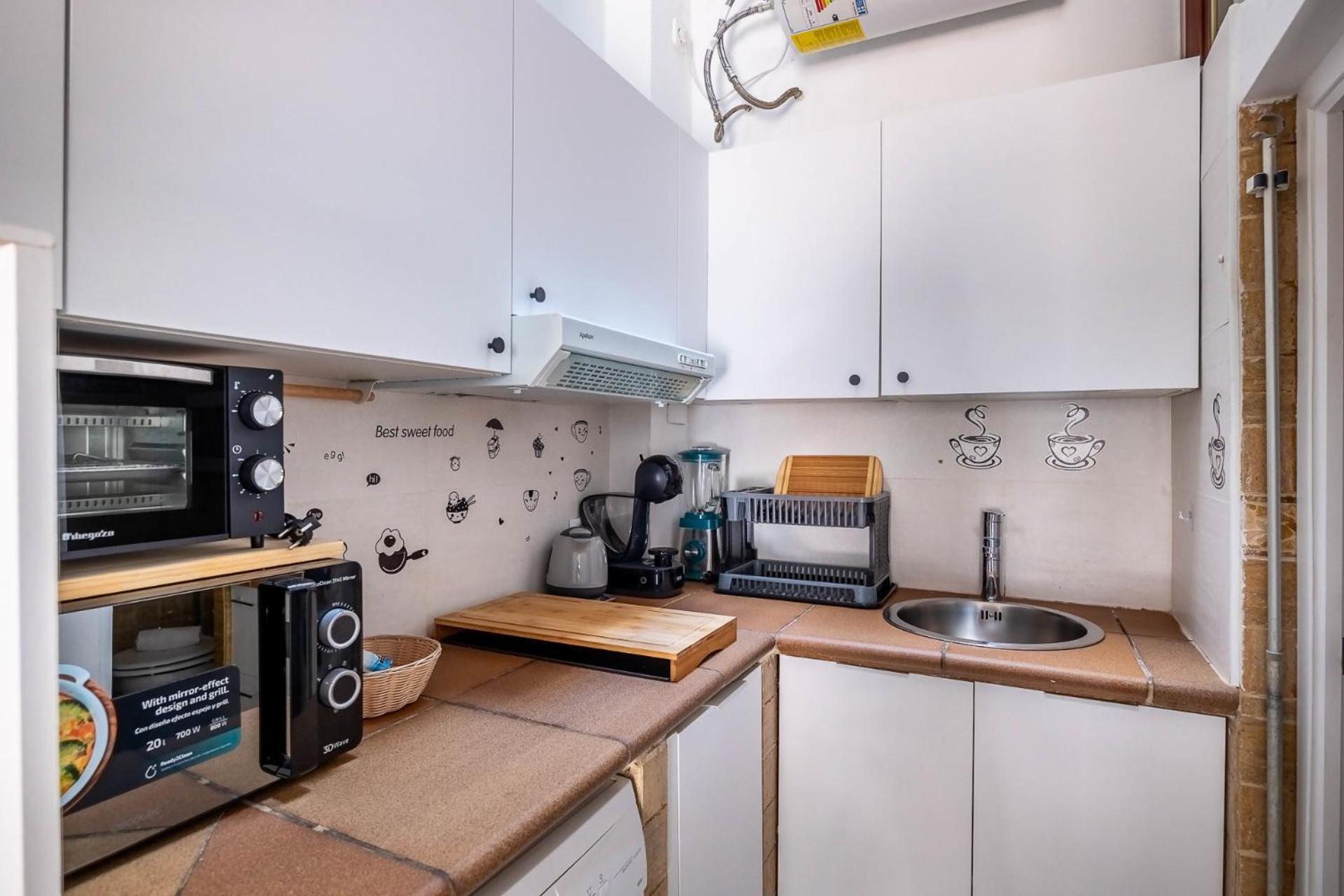 Comfy Away - Estudio En Patio De Vecinos En Las Setas เซบีญา ภายนอก รูปภาพ