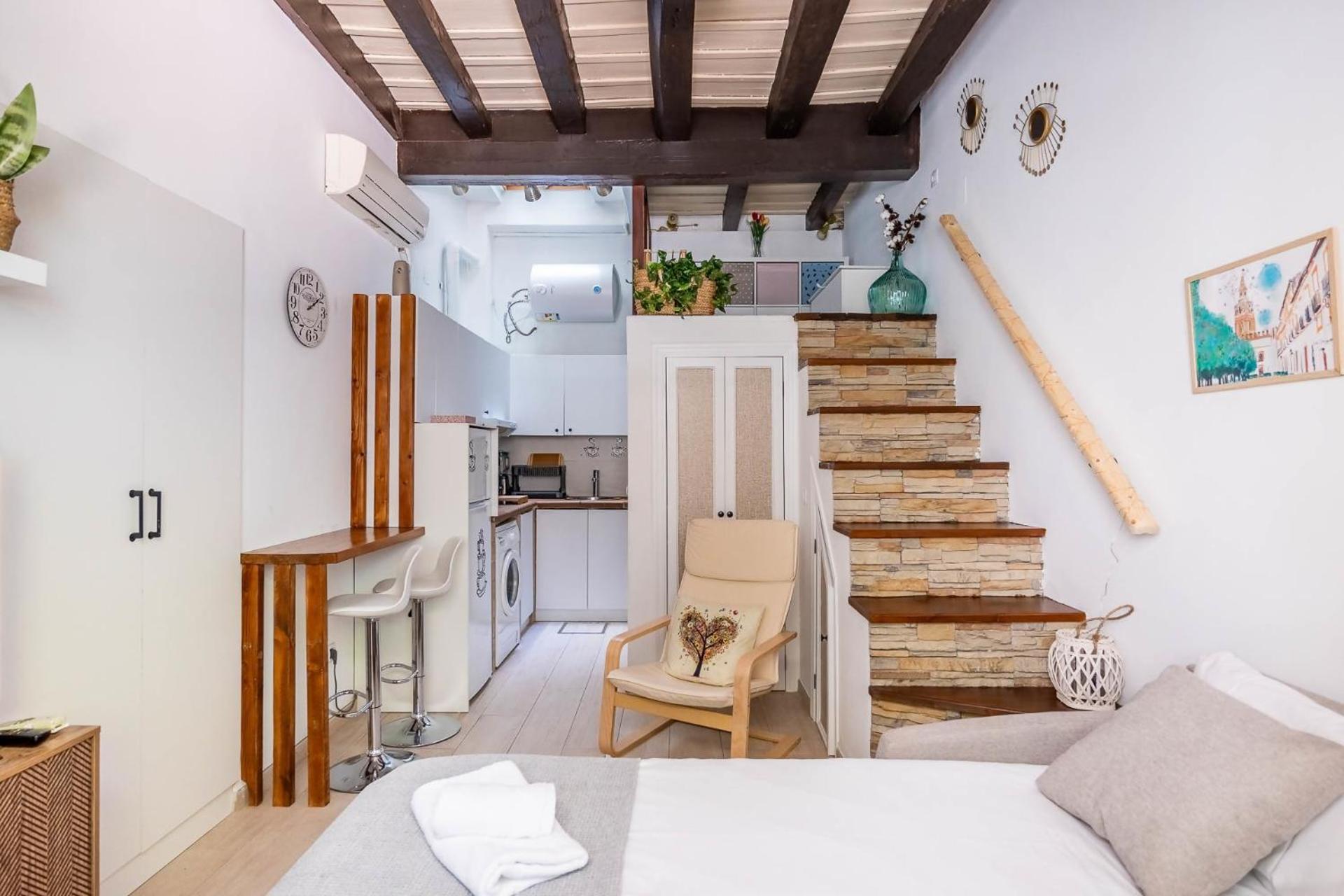 Comfy Away - Estudio En Patio De Vecinos En Las Setas เซบีญา ภายนอก รูปภาพ