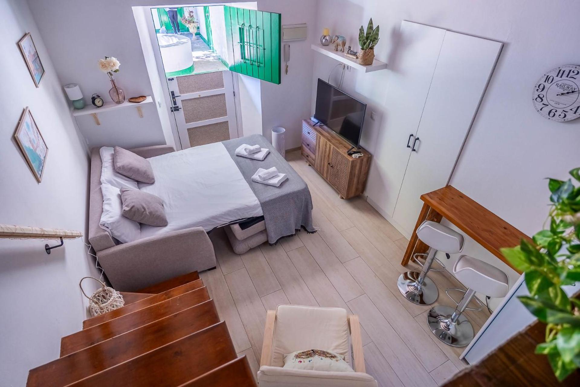 Comfy Away - Estudio En Patio De Vecinos En Las Setas เซบีญา ภายนอก รูปภาพ