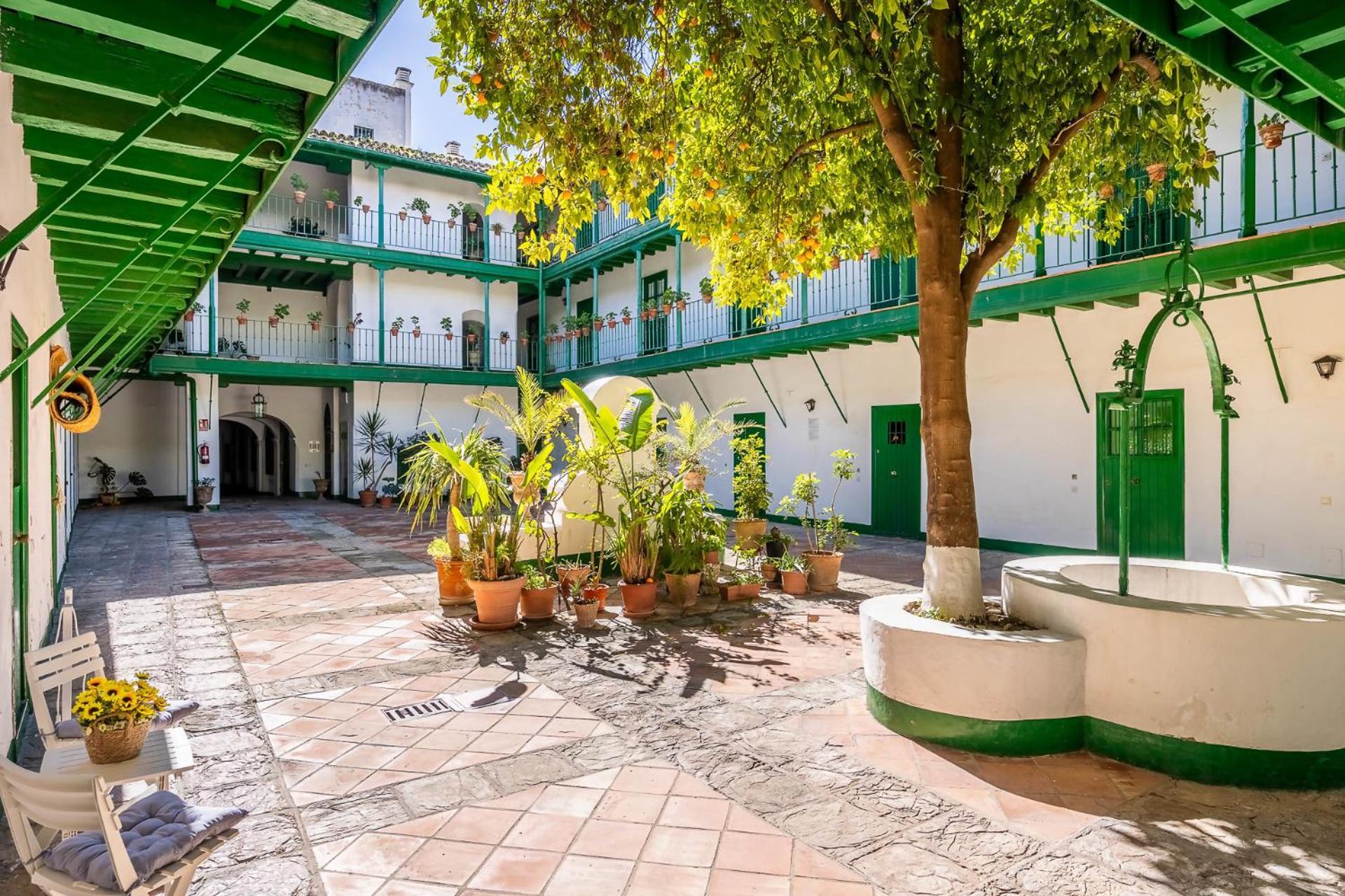 Comfy Away - Estudio En Patio De Vecinos En Las Setas เซบีญา ภายนอก รูปภาพ